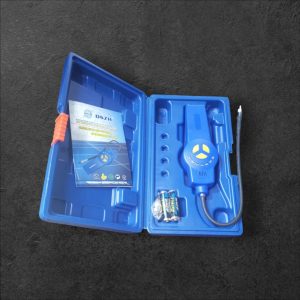 Halogen leak detector